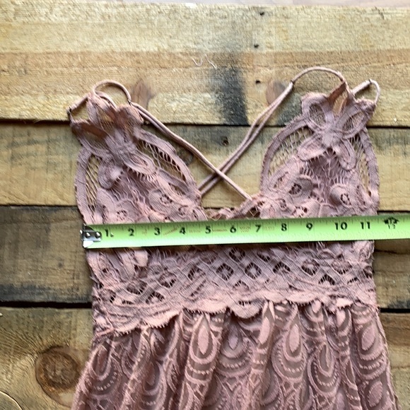 EUC Free People One Adella Burnout Lace Mini Pink Dress - Picture 10 of 14